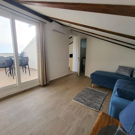 Rustic House Diklo 20M From The Sea Apartment ซาดาร์ ภายนอก รูปภาพ