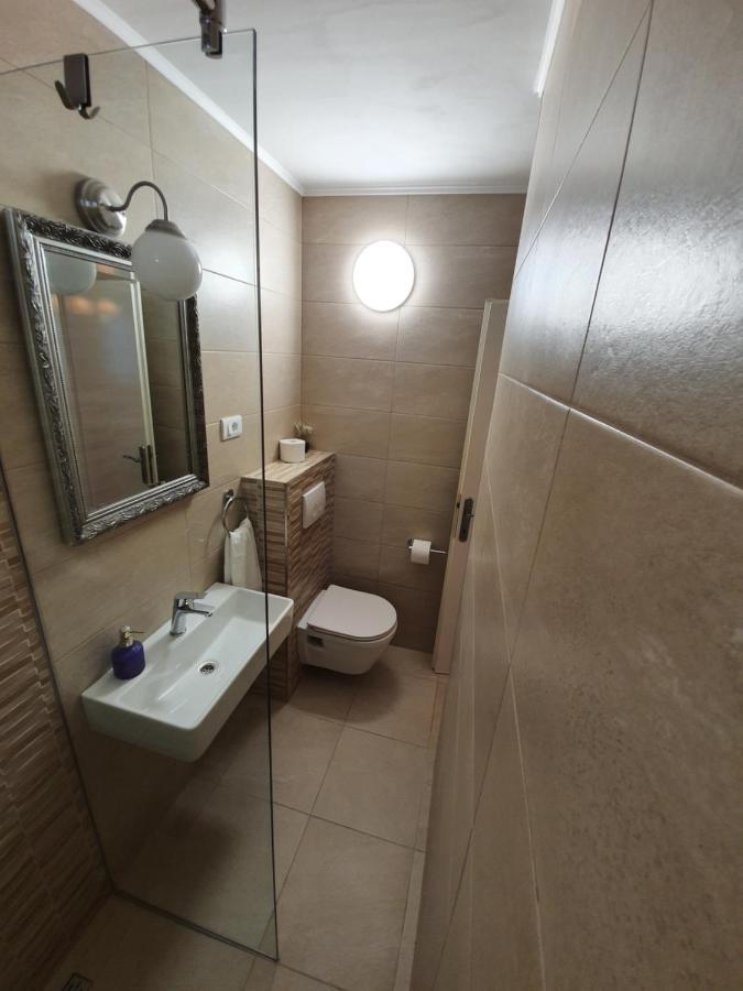 Rustic House Diklo 20M From The Sea Apartment ซาดาร์ ภายนอก รูปภาพ