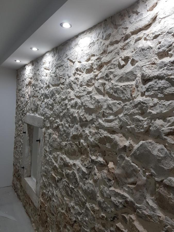 Rustic House Diklo 20M From The Sea Apartment ซาดาร์ ภายนอก รูปภาพ